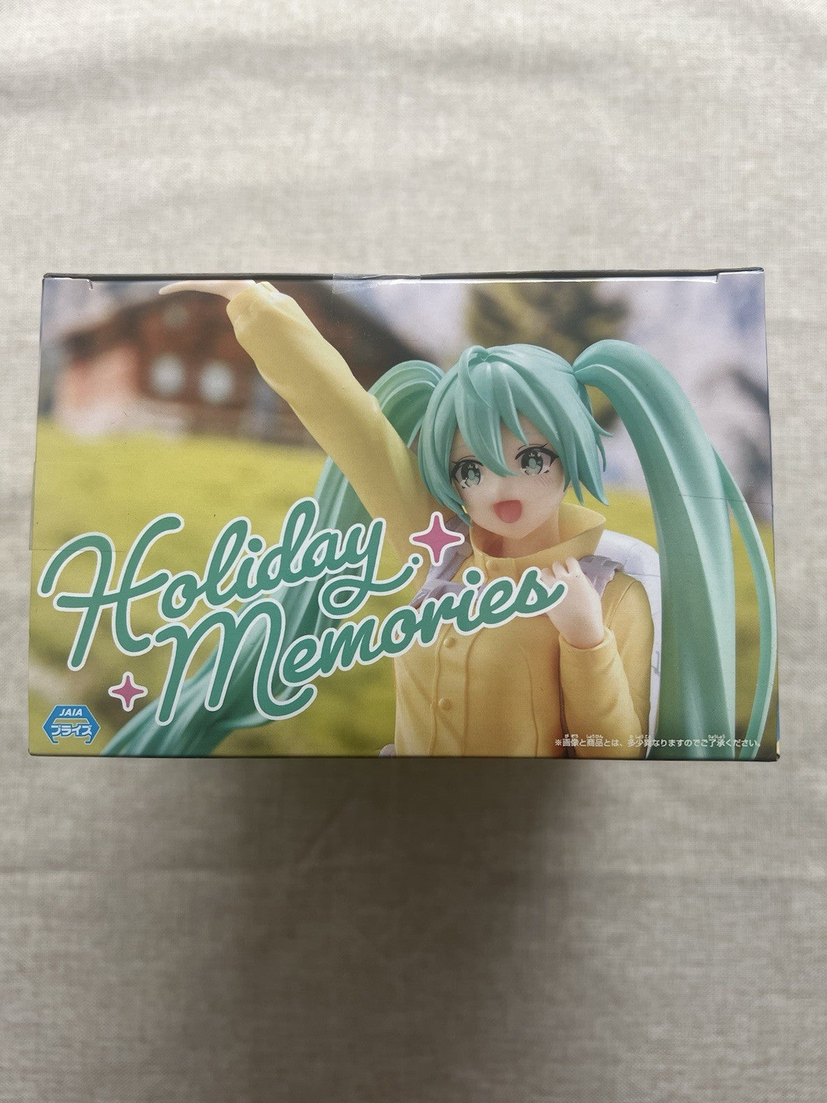 Hatsune Miku Holiday Memories Mountain Climbing ver. Vocaloid Figure (B/1)