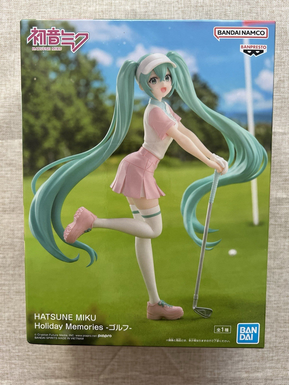 Hatsune Miku Holiday Memories Golf ver. Vocaloid Figure (B/1)