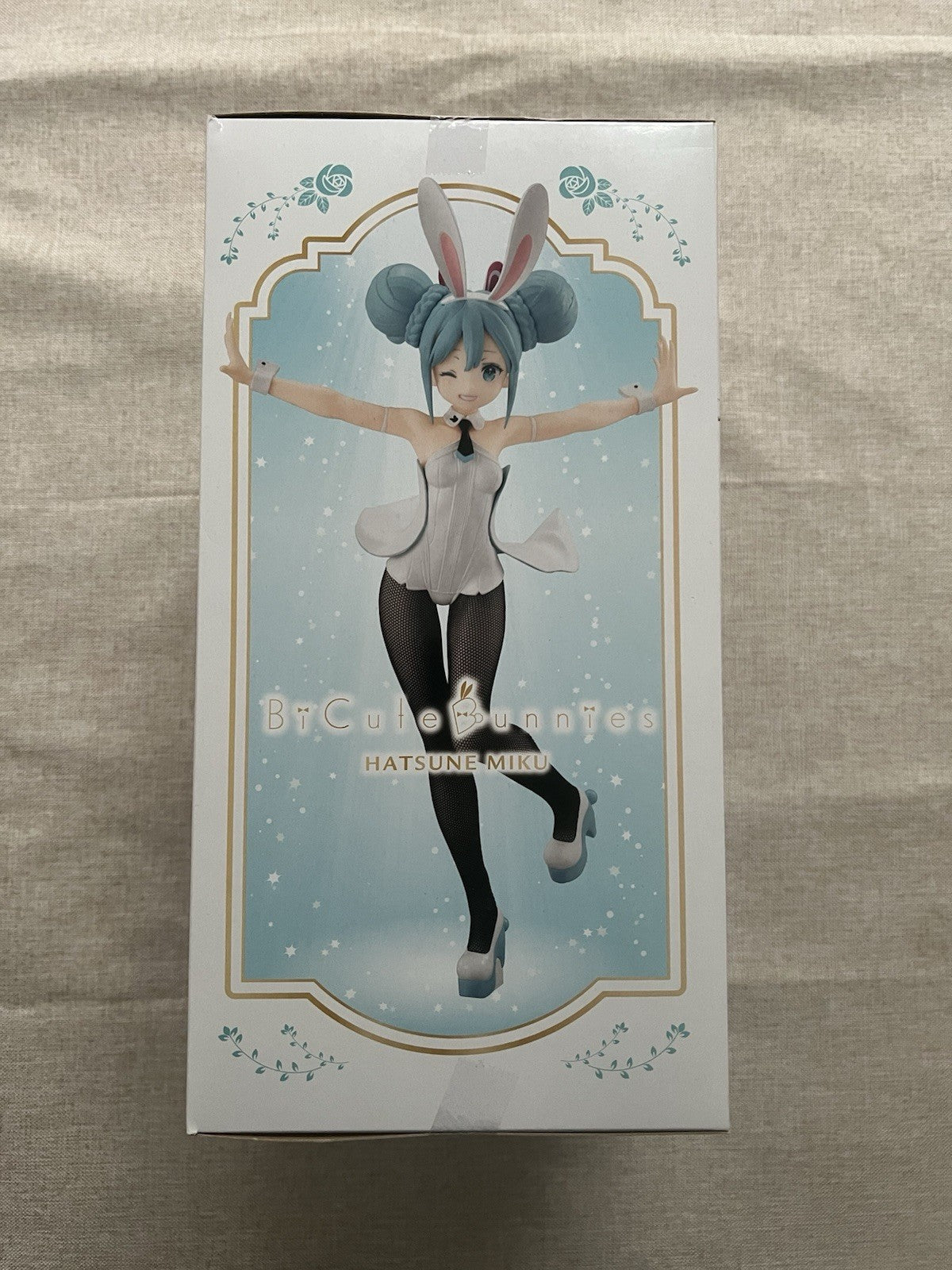 Hatsune Miku BiCute Bunnies White Ver. Figure FuRyu (B/1)