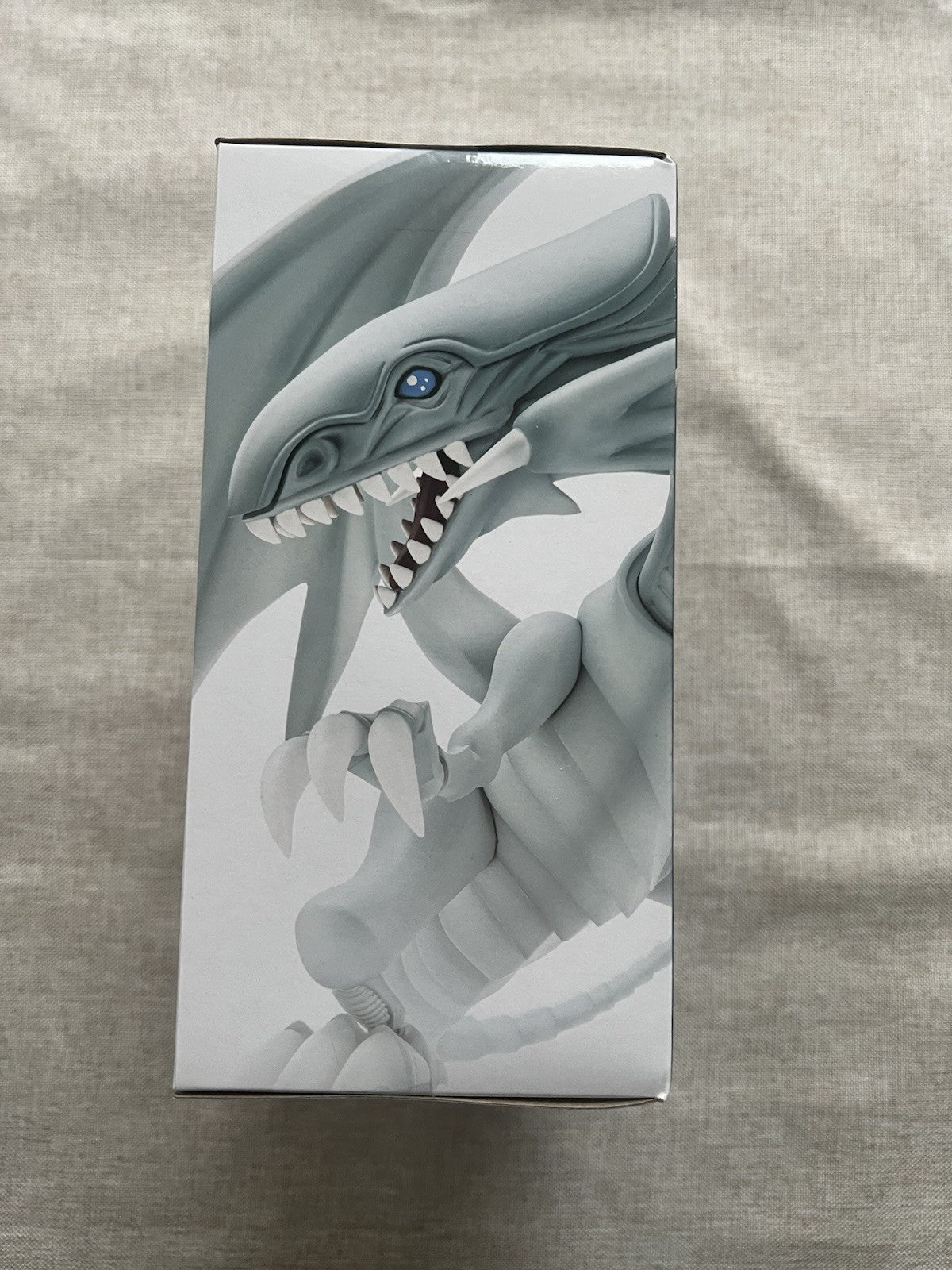 Yu-Gi-Oh! Blue Eyes White Dragon Equal Arts Figure Konami (B/1)
