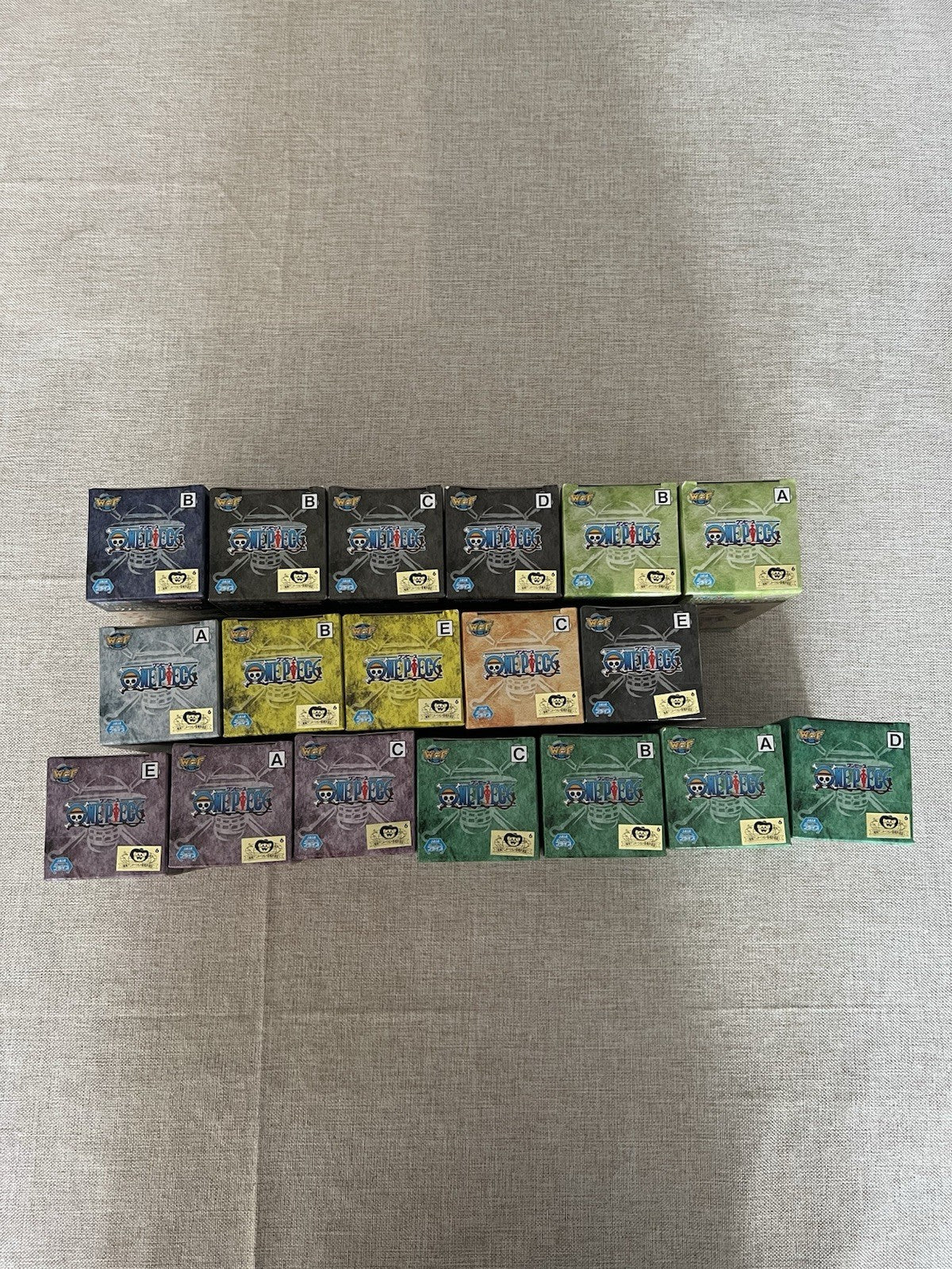 One Piece World Collectable WCF Onigashima Wano Mixed Set Of 18 Figure (B/1)