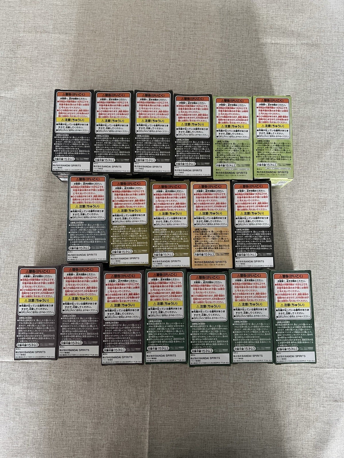 One Piece World Collectable WCF Onigashima Wano Mixed Set Of 18 Figure (B/1)