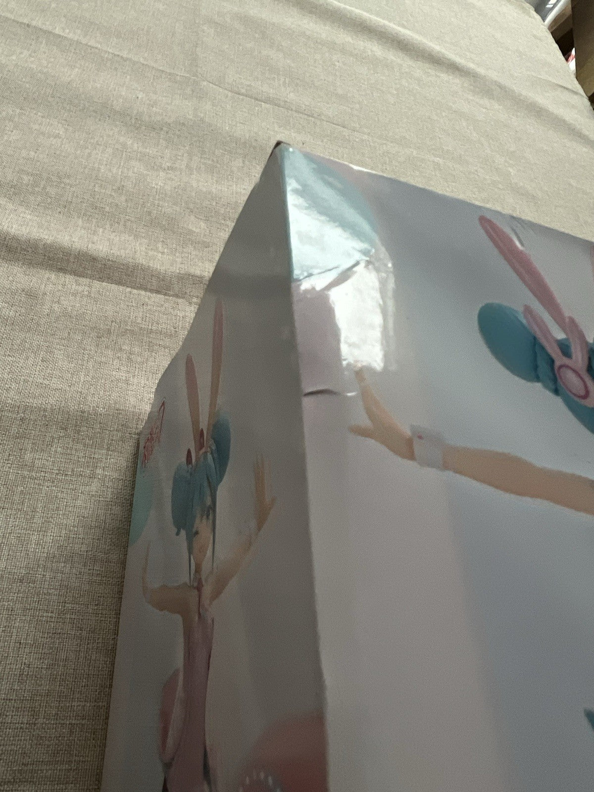 Hatsune Miku BiCute Bunnies Wink Pink Pearl Ver. Figure FuRyu (C/1)